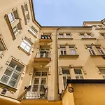 Prague Days - Spacious 117M2 Attic Retreat W Ac - Near Old Town Sq