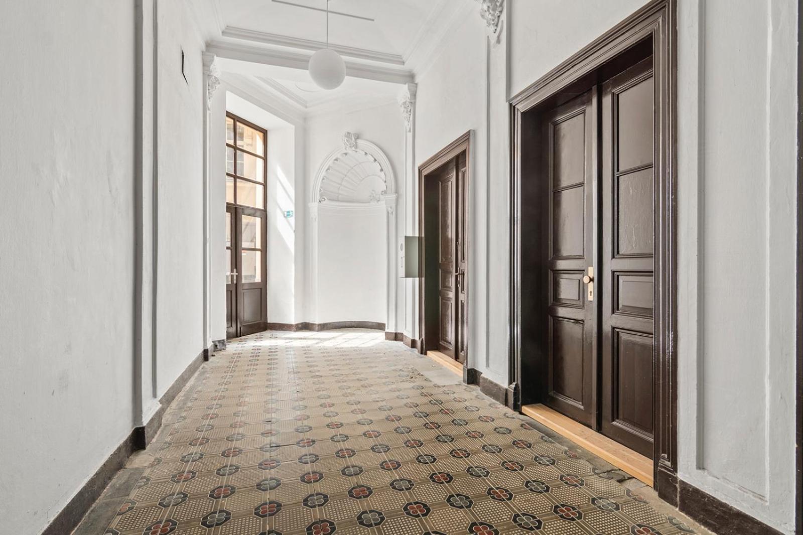 Apartment Days - Spacious 117m2 Attic Retreat W Ac - Near Old Town Sq